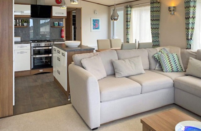 2 bedroom accommodation in Tresaith Beach, Cardigan, Ceredigion