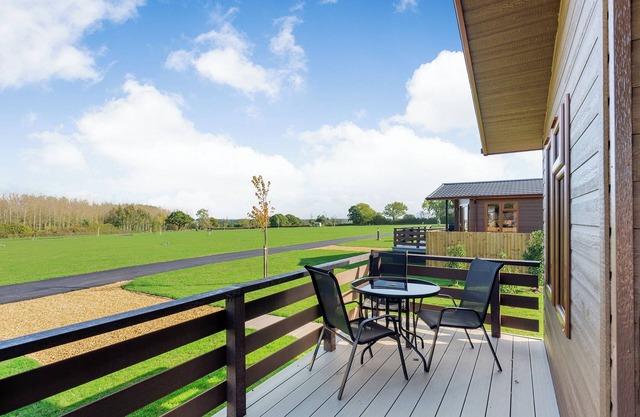 2 bedroom accommodation in Shrewsbury