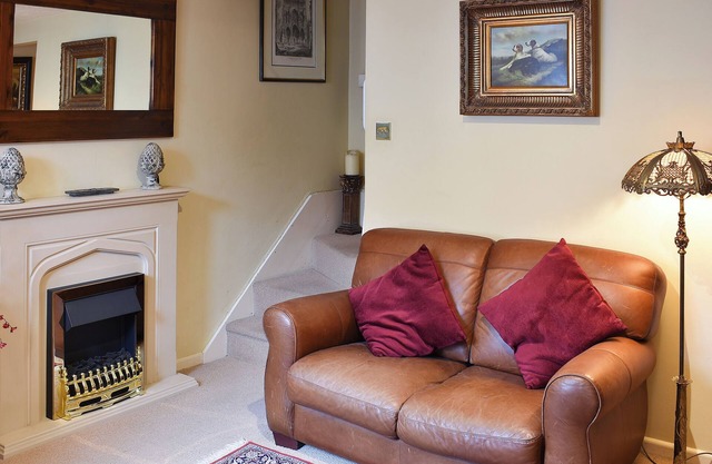 2 bedroom accommodation in Cerne Abbas, near Dorchester