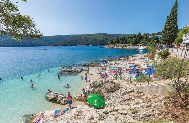 2 bedroom accommodation in Martinski