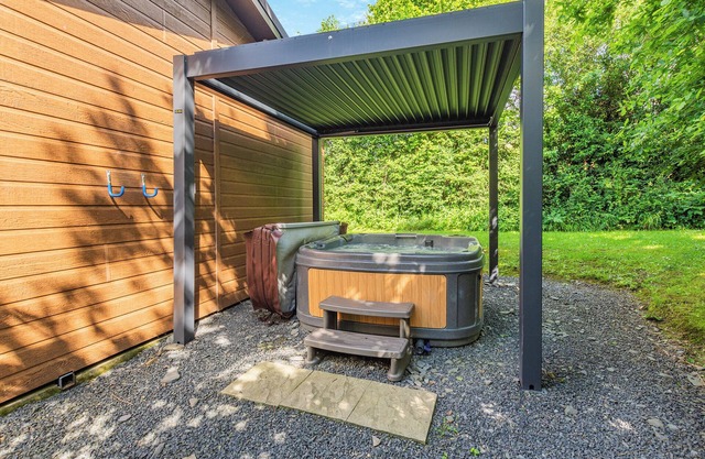 2 bedroom accommodation in Cartmel