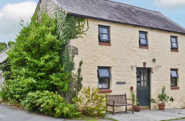 2 bedroom accommodation in Llandewi Velfrey, near Narberth