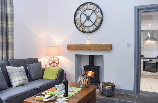 2 bedroom accommodation in Boncath, near Cardigan