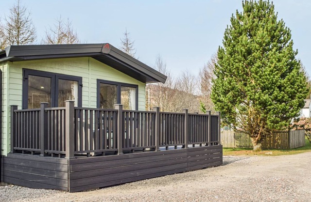 2 bedroom accommodation in Duror