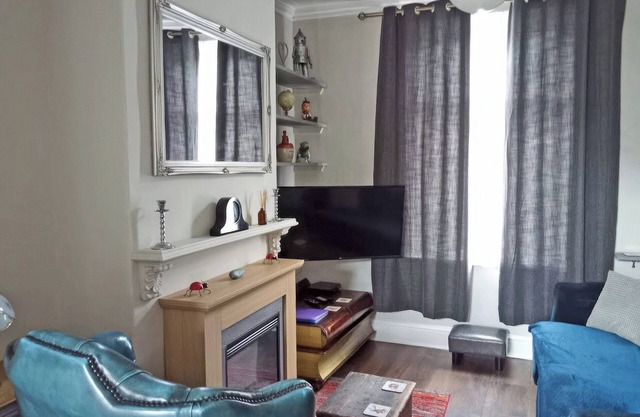 2 bedroom accommodation in Louth