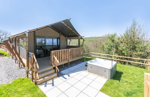 2 bedroom accommodation in Lynton