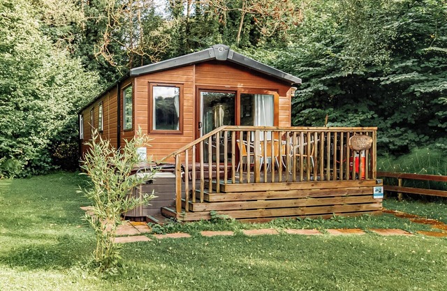 2 bedroom accommodation in Caerwys, Flintshire