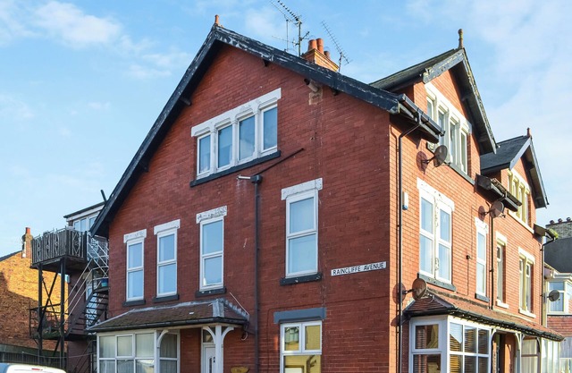 2 bedroom accommodation in Filey