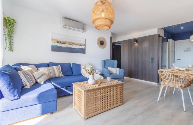 2 bedroom apartment with terrace and sea views