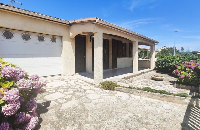 2 bedroom awesome home in Marseillan