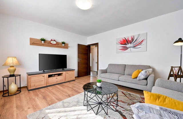 2 bedroom beautiful home in Trnovec