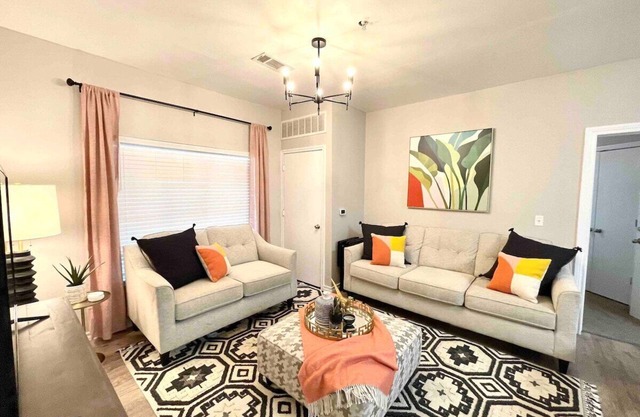 2 Bedroom Campus Condo with Pool