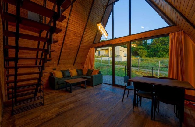 2-bedroom chalet in charming Skhaltba with WiFi, AC. Relax and unwind