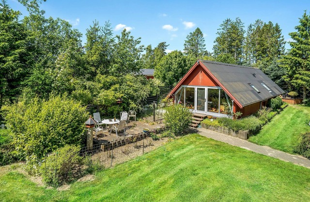 2 bedroom gorgeous home in Glesborg