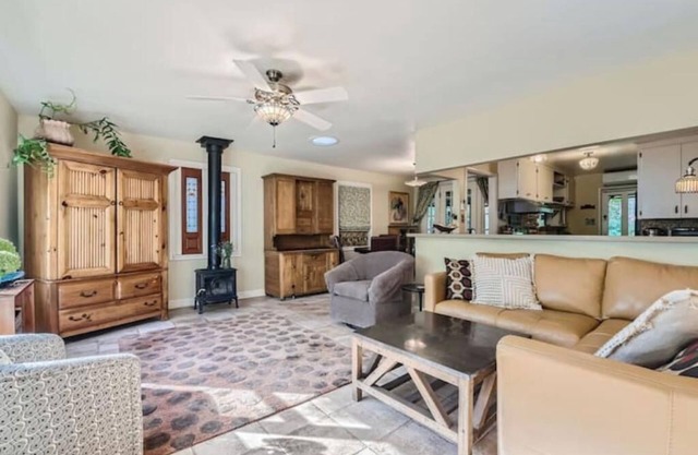 2-Bedroom in Newlands with Secret Garden & Suite