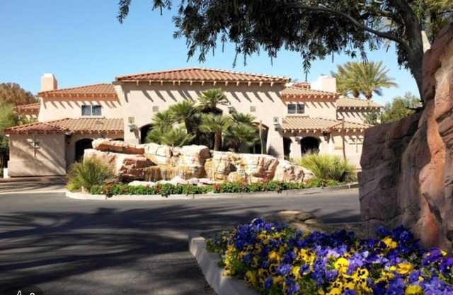 2 Bedroom Lock-off, Sheraton Desert Oasis Villas, Scottsdale Arizona