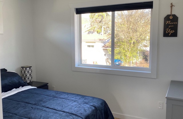 2 bedroom Mountain View suite in Beautiful Penticton