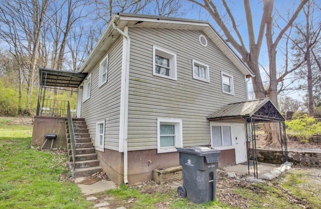 2-Bedroom Pet-Friendly Apartment in East Knoxville