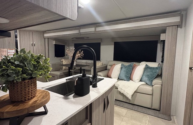 2-bedroom RV in Marvelous Panama City Beach with WiFi, AC