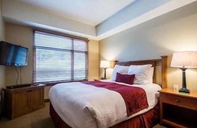 2 BEDROOM SUITE SUNDIAL LODGE, PARK CITY UTAH