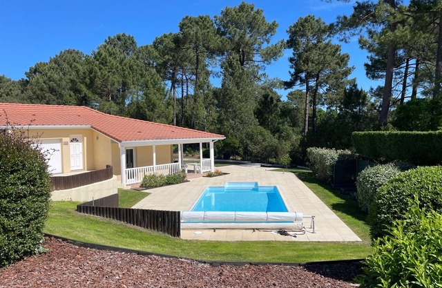 2-bedroom villa with private pool on the golf course