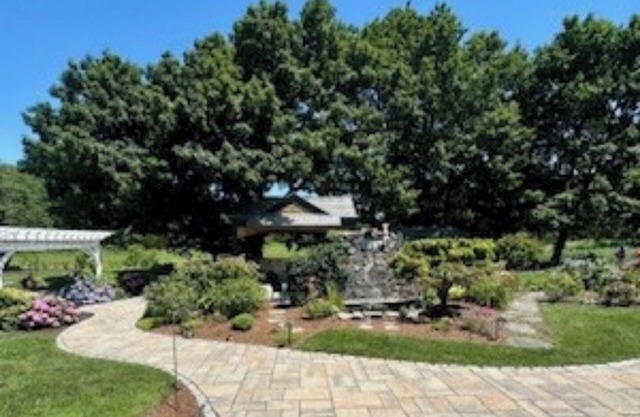 2 bedroom Water Front Cottage.