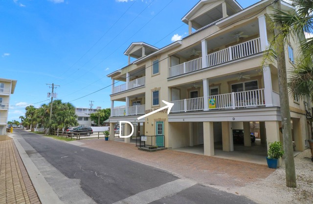 2 Beds Villa on the South End of Tybee Island