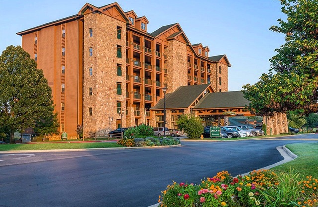2 BR/2.5 BA - Sleeps 8 - Westgate Branson Woods - Premier Elite Villa