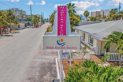 2 BR, Remodeled Pet Friendly Condo, 1 Block to Beach Access, Walkable to Restaurants! Fall Promo for Mondays & Thursdays!