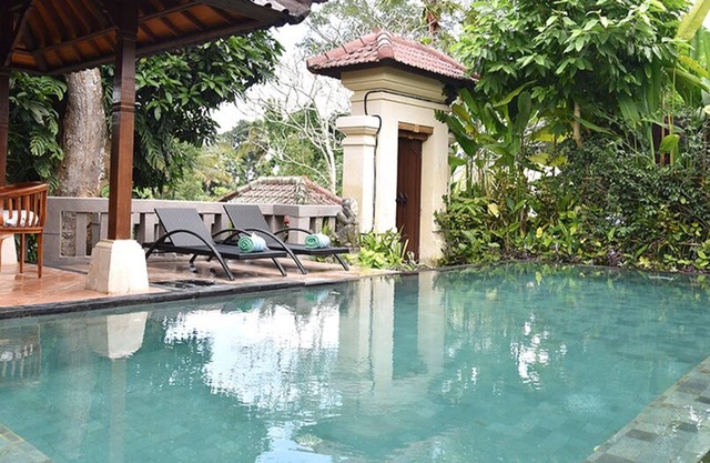 2 BR Secluded Villa in Ubud, Surrounded By Lush Greenery, 15 Min to Center Ubud