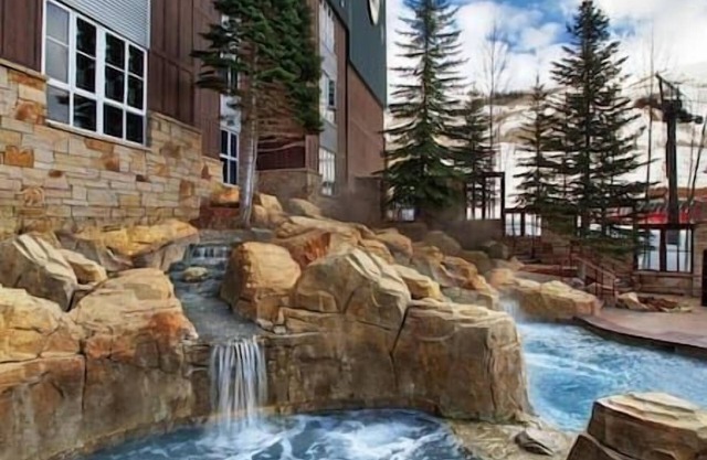 2 Marriott Mountainside Resort & Spa, Ski/In/Out!