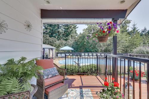 2 Mi to Dtwn Forest Grove Quiet Studio with Yard