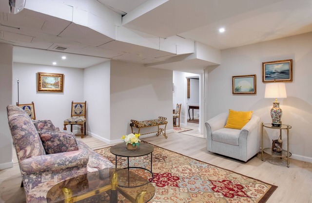 2 Mi to Dtwn: Walkable Cheesman Park Apt