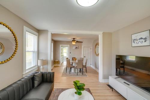 2 Mi to Windham Mountain Scenic Home with Fire Pit!