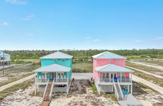 2 Oceanfront Luxury Home, Stunning Gulf Views, Pool & Beach Access