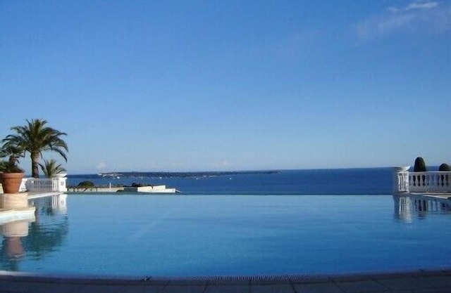 2-room apartment with terrace 800 meters from the beaches