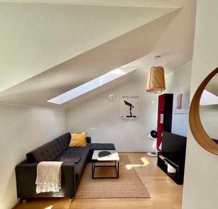 2-Room Apt by Telliskivi & Old Town, Free Private Parking