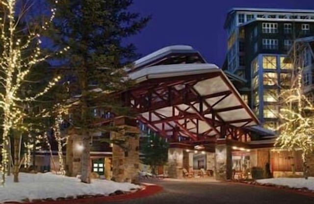 2 Suite, Ski/In/Out, Marriott Mountainside Pool, Hot Tub
