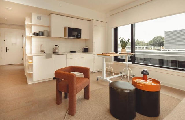 2 Units | Upscale City Stay Near Atlanta's Top Landmarks & Vibrant Nightlife