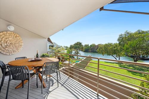 2-Villa Marina 106 Noosa Parade Noosaville QLD 4566