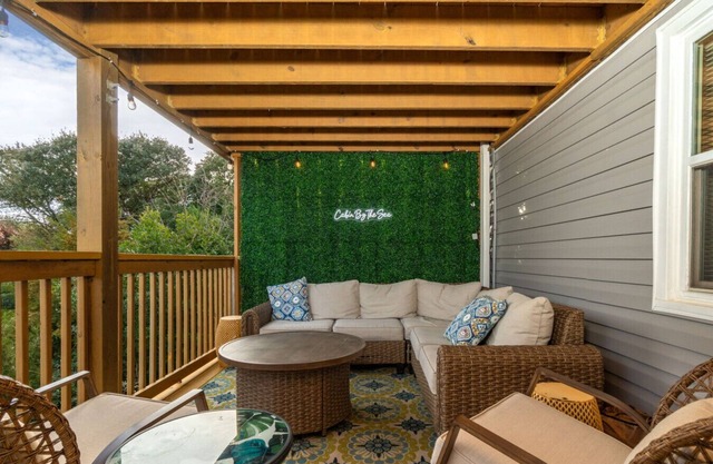 20% off~ Beachside~ Family Fun!