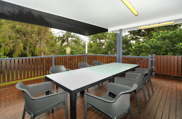 20 Scrub Road, Coolum Beach - Pet Friendly, Linen included