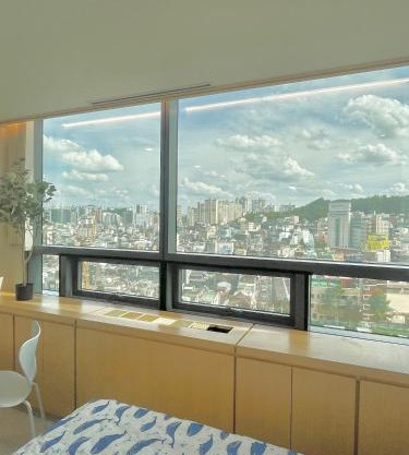 2025TOP 5 seconds walk from Hongik University Station beautiful view Room size 45m2