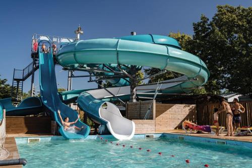 208 Mobil-home gamme luxe à Mer et Soleil 5 étoiles