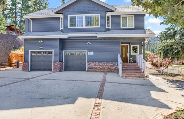 2118-moonridge Golf And Sunset View 4 Bedroom Home by RedAwning