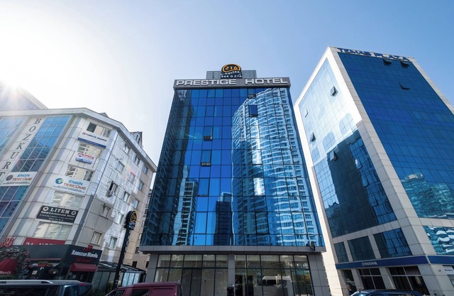 216 Prestige Hotel