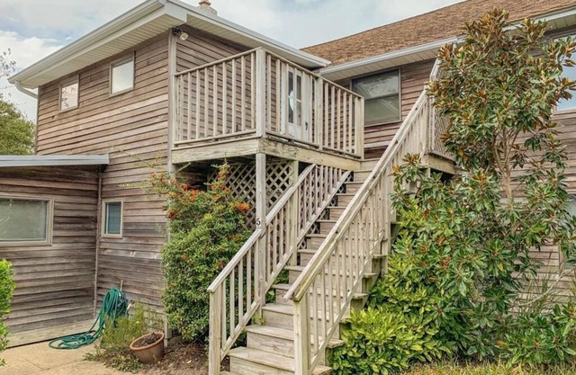 221 Stites Avenue Unit #5(3BR/2BA)Beach Block