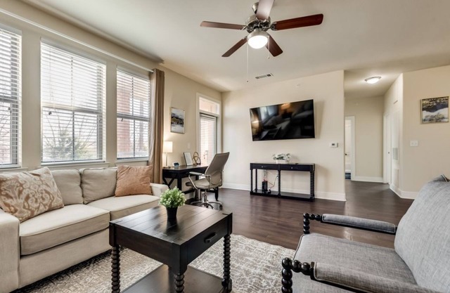 25% OFF-3BD-Pool-Dallas-HWY30/35E-Dallas