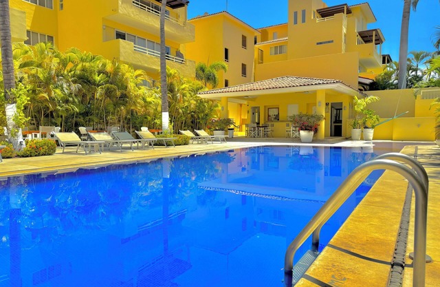 2BD 2BTH Family Condo in Flamingos, Nuevo Vallarta.