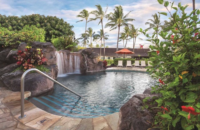 2Bedroom Kapa'a Suite at Oceanfront Resort